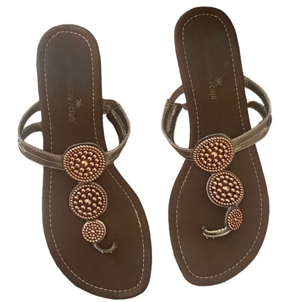 Montego Bay Copper Thong Style Sandals. Size 9